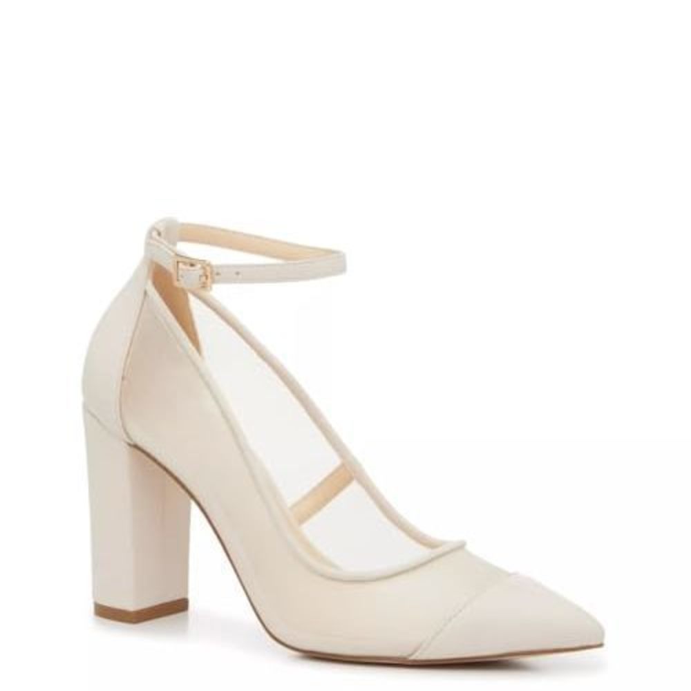Jessica Simpson Cream Ankle-Strap Pointed Block Heel Pumps